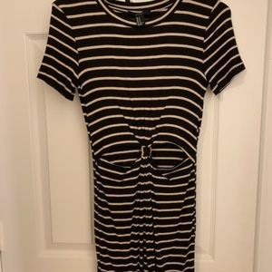 Forever 21 short sleeve dress
